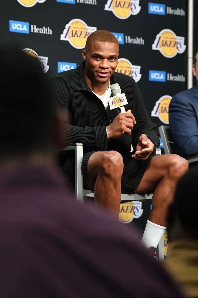 女线与单打 女线与单打